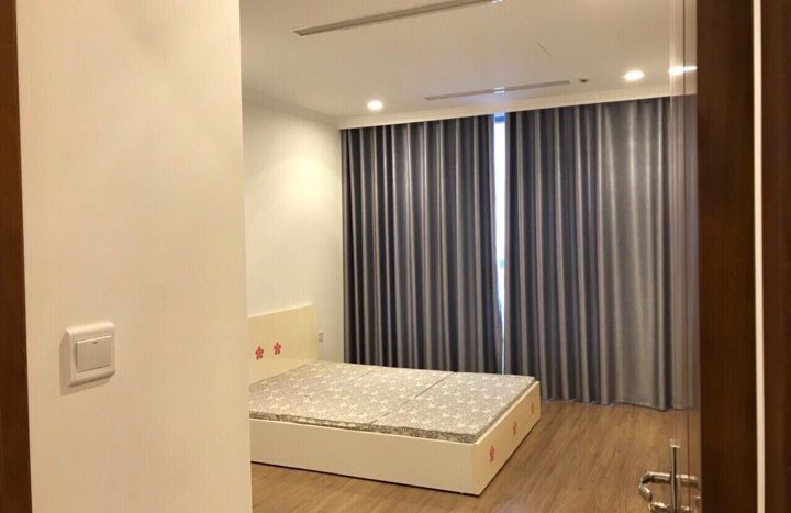 Reasonable 3 bedroom apartment for rent in P5, Park Hill Times City