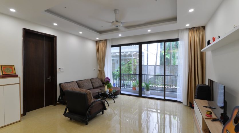 serviced apartment on dang thai mai