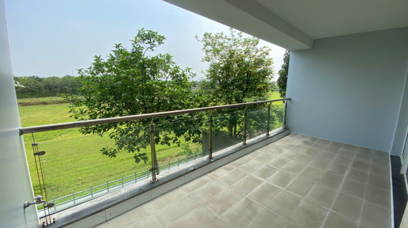 big villa for rent in ciputra q block (22)