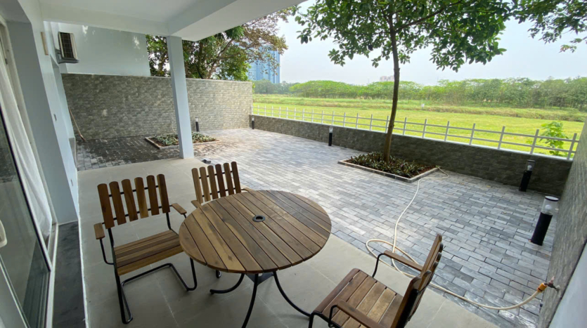 big villa for rent in ciputra q block (9)