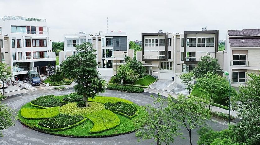 ciputra q block villas