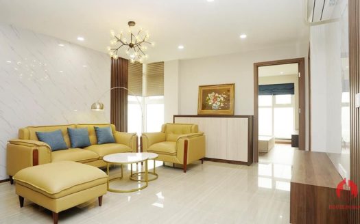 cozy 114m2 apartment in ciputra 8