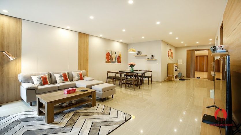 lively apartment in the link 345 10
