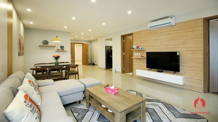 lively apartment in the link 345 11