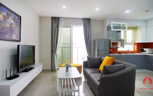 pretty 2 bedroom in the link ciputra 9