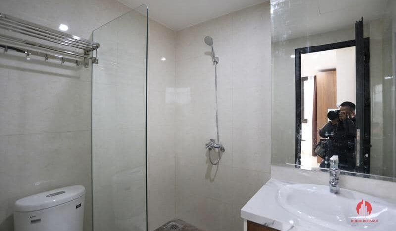 2 bedroom apartment on nhat chieu 12