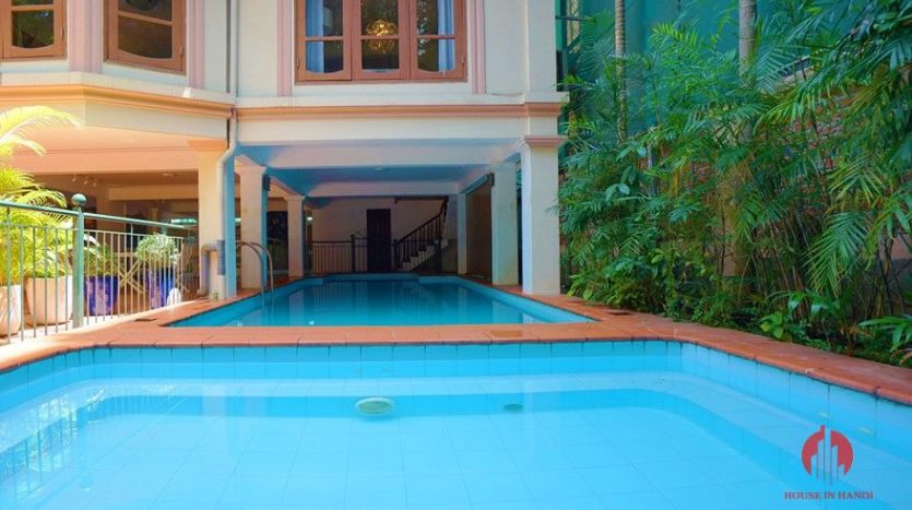 ambassador villa for rent in tay ho 1