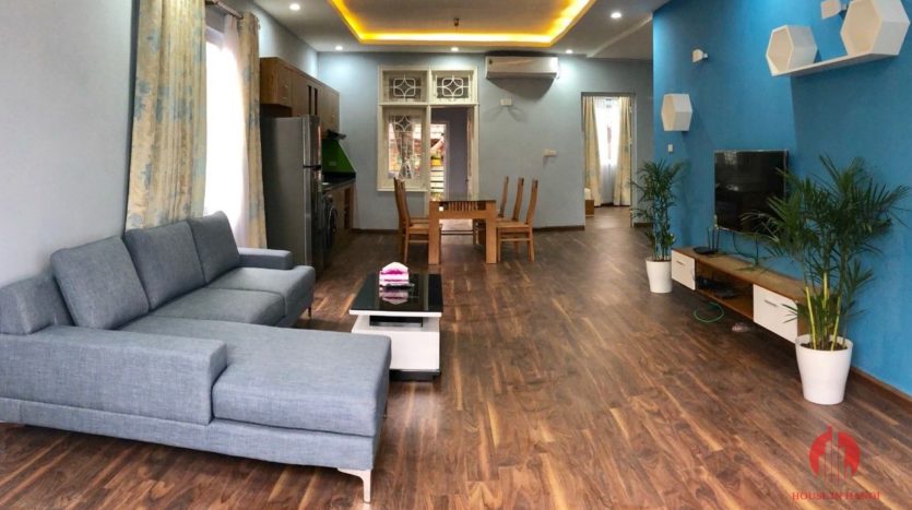 apartment for rent in Quang An 4