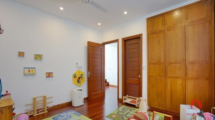 house for rent in swimming pool in tay ho 14