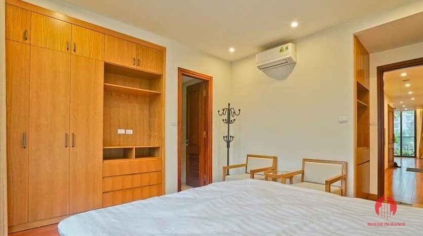 serviced apartment with swimming pool in tay ho 23