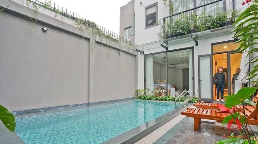 serviced apartment with swimming pool in tay ho 30