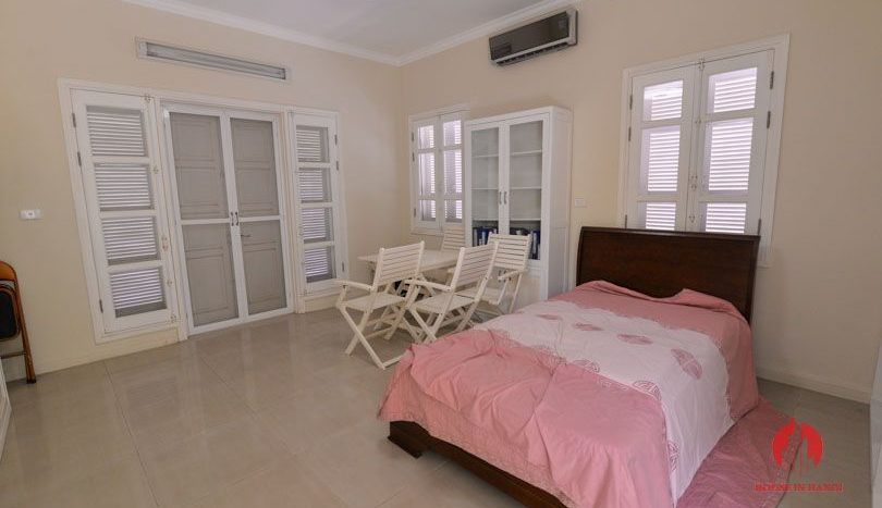 5 bedroom villa for rent in ciputra 17