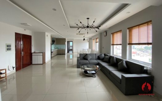 Bridge view 130m2 2BR apartment for rent on Lac Long Quan street