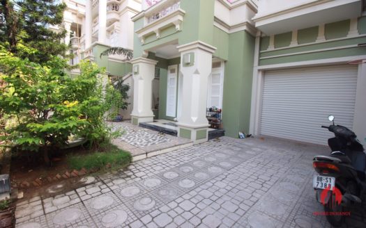 Grand 230m2 villa for lease in Ciputra T Block near Hanoi UNIS 19