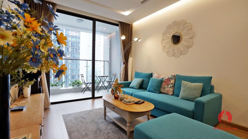 High floor 3BR apartment for rent in M3 Vinhomes Metropolis Ba Dinh 5