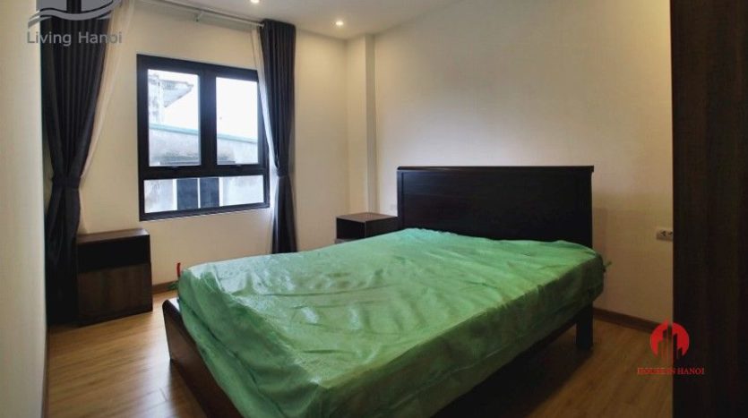 Lake view 150m2 serviced apartment for lease on Au Co street 2