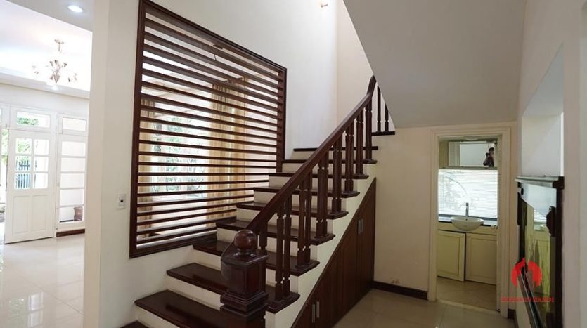 Large house for rent in Ciputra C Block with total area of 345m2 15