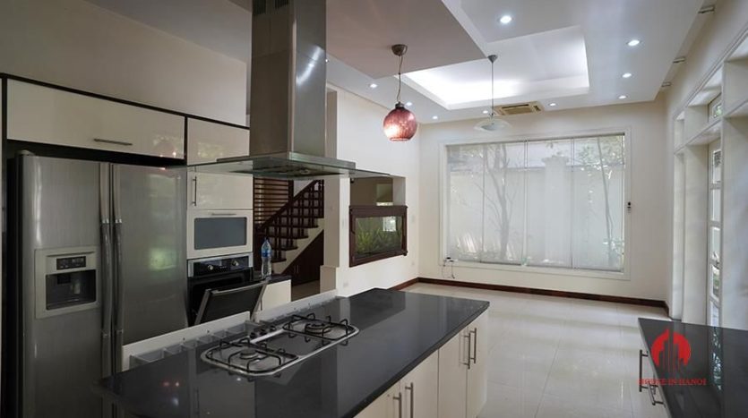 Large house for rent in Ciputra C Block with total area of 345m2 6
