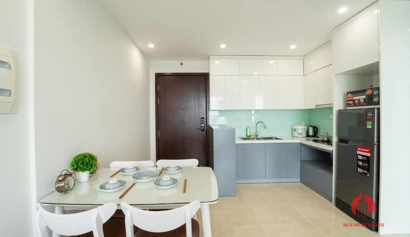 Modern 2BR apartment for rent in Trung Hoa area Cau Giay dist 7