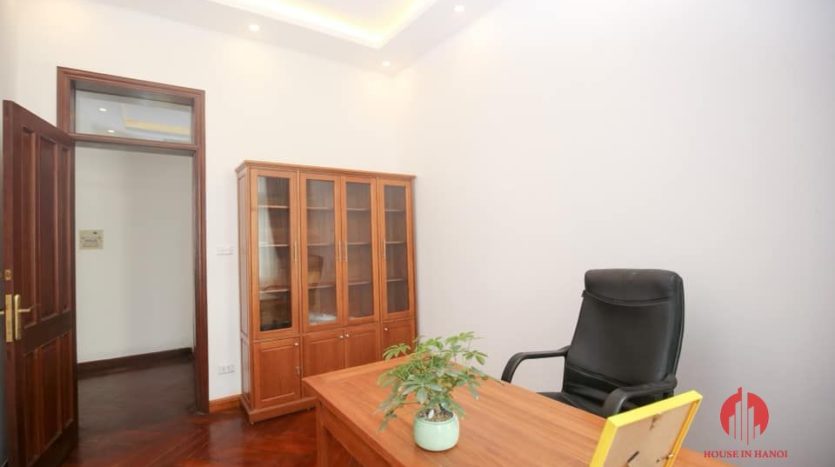 house for rent on 31 xuan dieu 17