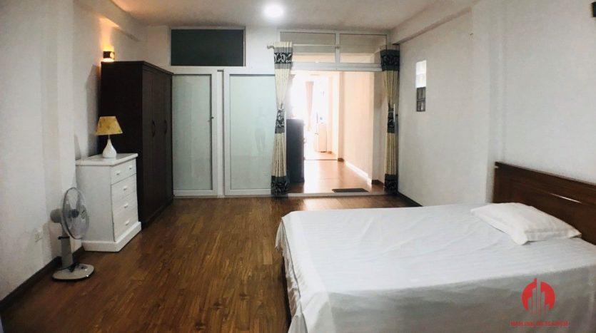 large 1br apartment for rent on tu hoa tay ho 5