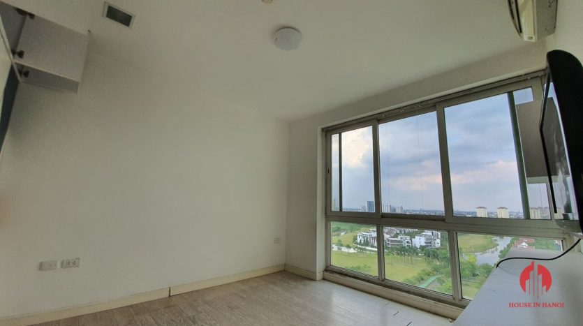 Huge golf view 182m2 apartment for rent in P2 Tower 13