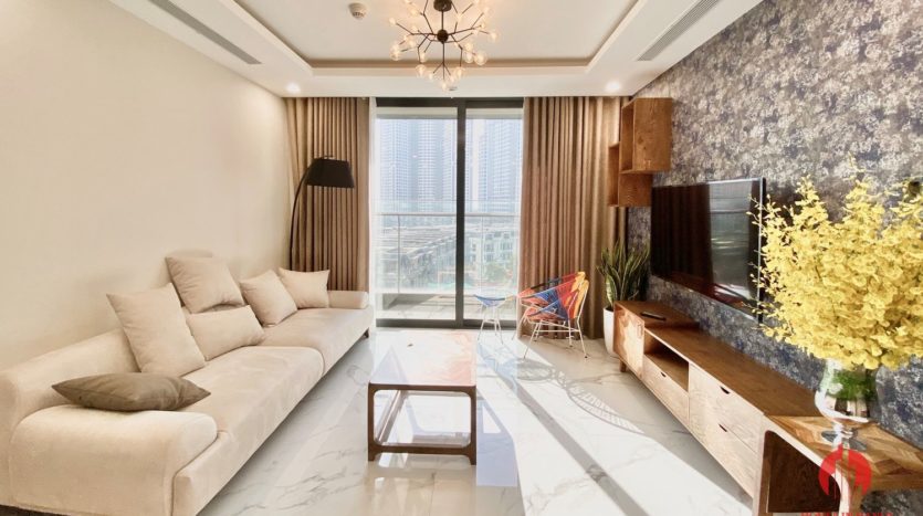 New luxurious 3BR apartment for rent in Sunshine City 3