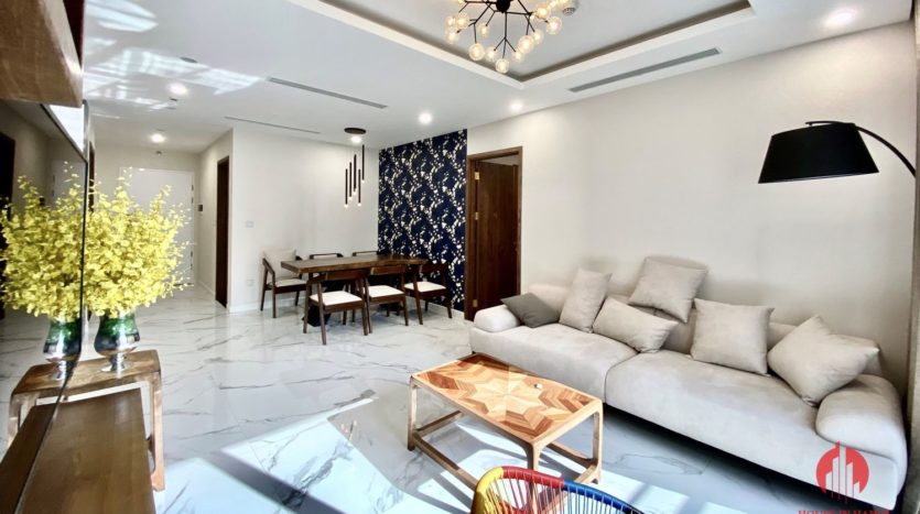 New luxurious 3BR apartment for rent in Sunshine City 8