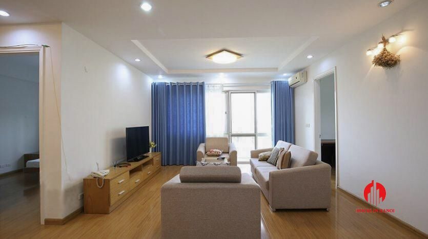 cheap 4br apartment for rent in e4 cipurta 5