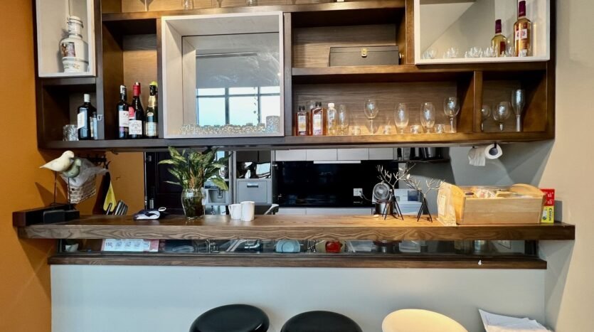 penthouse for rent in packexim 1 westlake (13)
