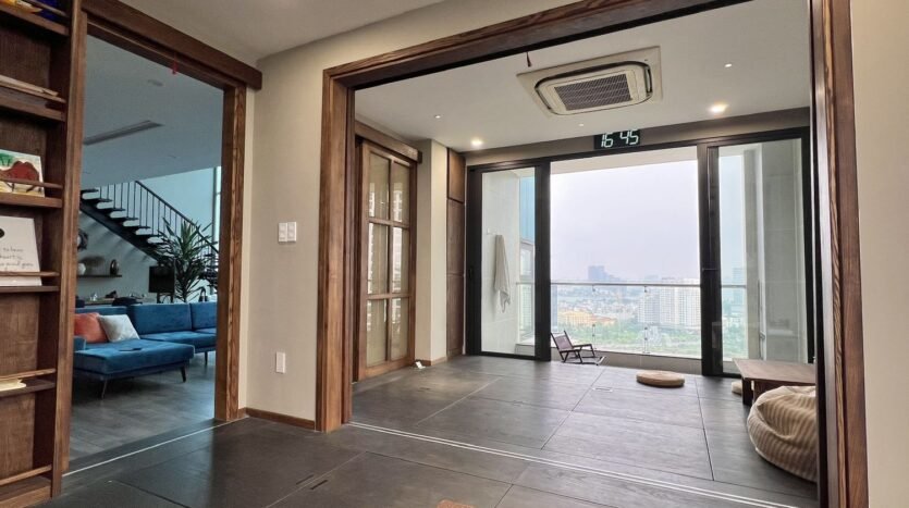 penthouse for rent in packexim 1 westlake (19)
