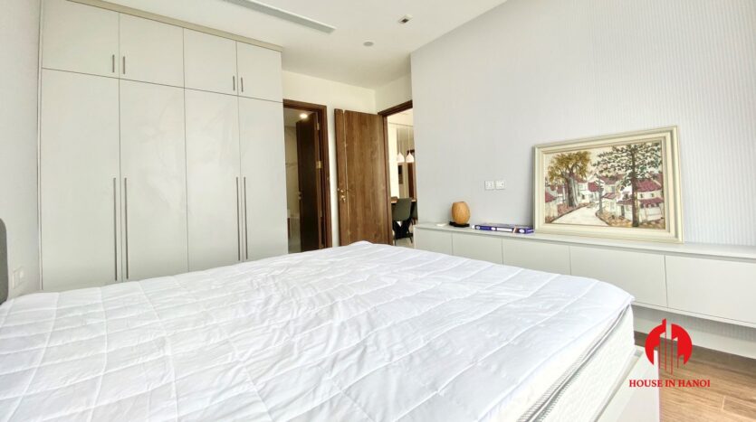 charming 3 bedroom apartment in sunshine city 10