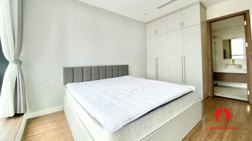 charming 3 bedroom apartment in sunshine city 2
