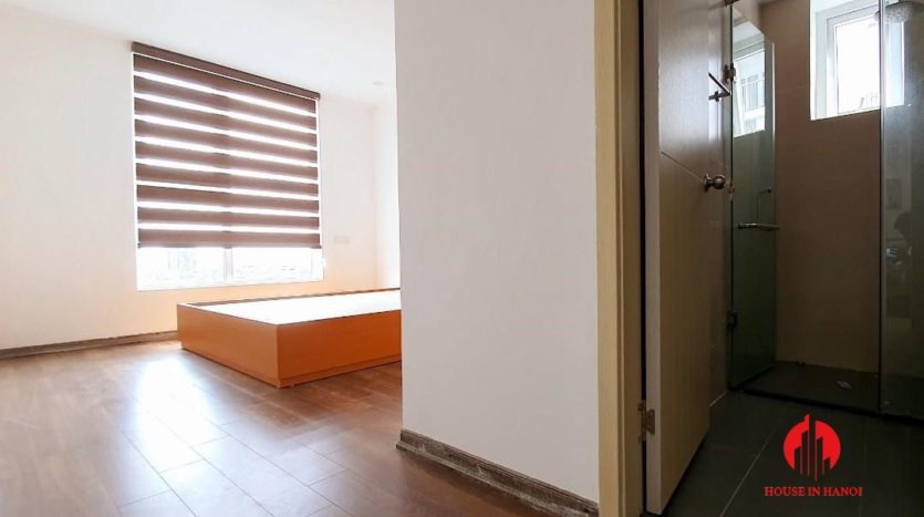 cheap apartment for rent in ngoai giao doan 1