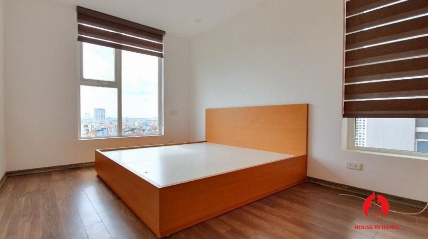 cheap apartment for rent in ngoai giao doan 10
