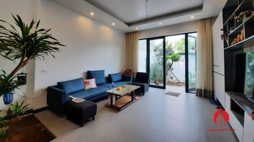 modish house for rent in Tay Ho 7