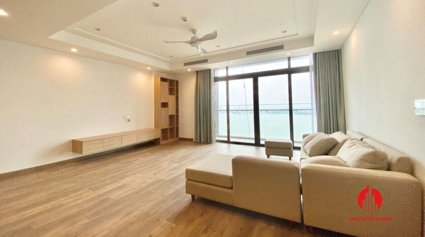 185m2 apartment for rent in sun grand thuy khue 3