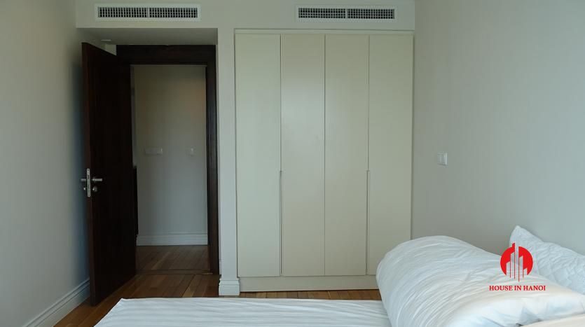 2 bedroom apartment in hoang thanh tower 16