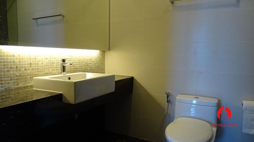 2 bedroom apartment in hoang thanh tower 19