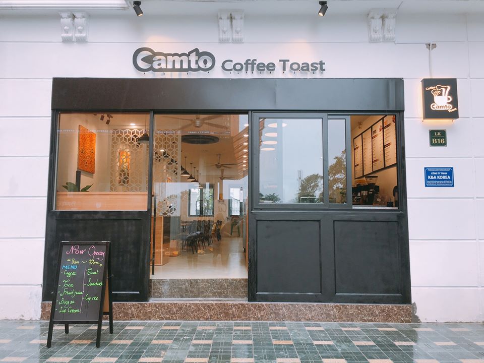 camto cafe toast