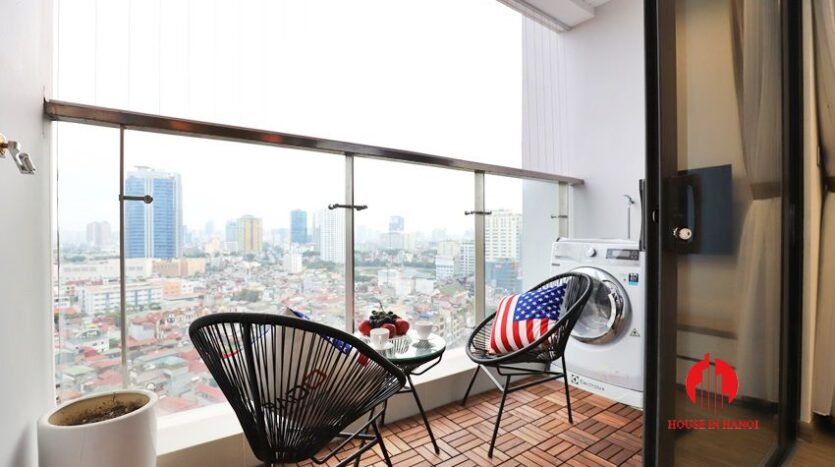 city view 3 bedroom apartment near hanoi mrt line 3 5