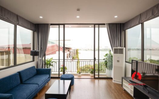 lake view 1 bedroom apartment for rent on nhat chieu 10