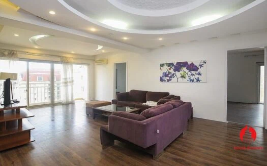 Large lake view 150m2 apartment for rent in G2 Tower Ciputra