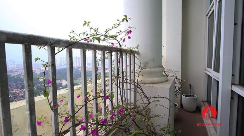 lavish penthouse for rent in ciputra 10
