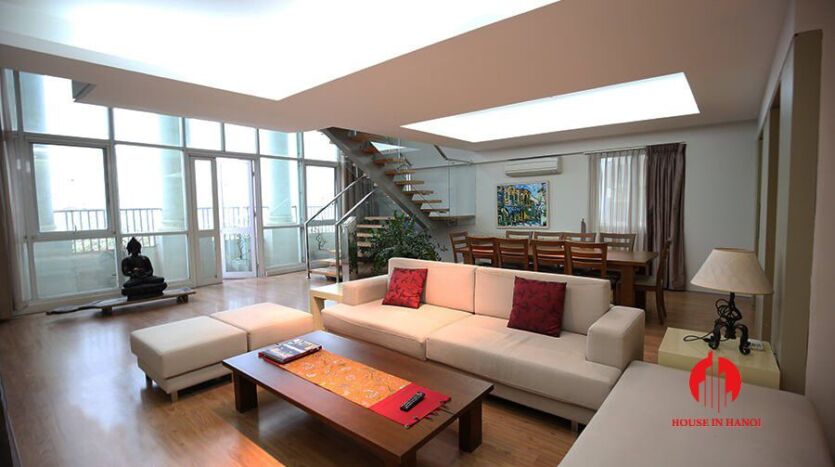 lavish penthouse for rent in ciputra 4