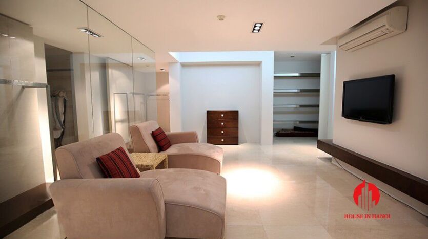 lavish penthouse for rent in ciputra 5