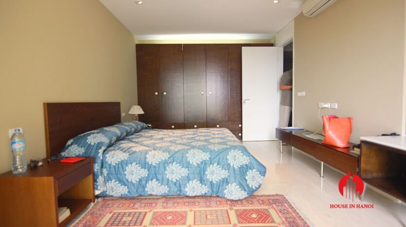 lavish penthouse for rent in p ciputra 6