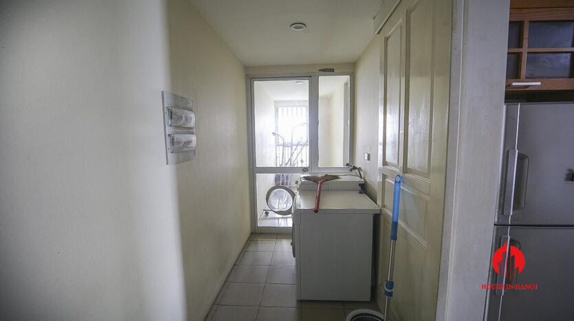 low price apartment for rent in ciputra 9