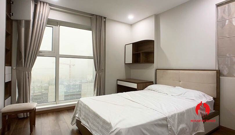 minimalist 2 bedroom apartment in l3 ciputra 4
