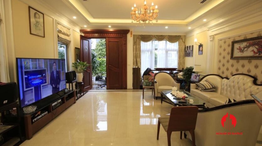 neo classical villa for rent in vinhomes the harmony 9